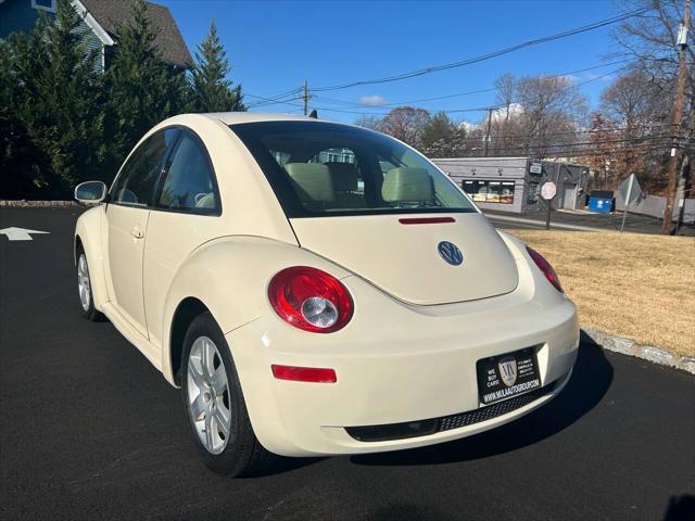 used 2007 Volkswagen New Beetle car, priced at $6,995