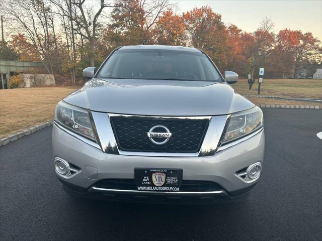 used 2013 Nissan Pathfinder car, priced at $6,995