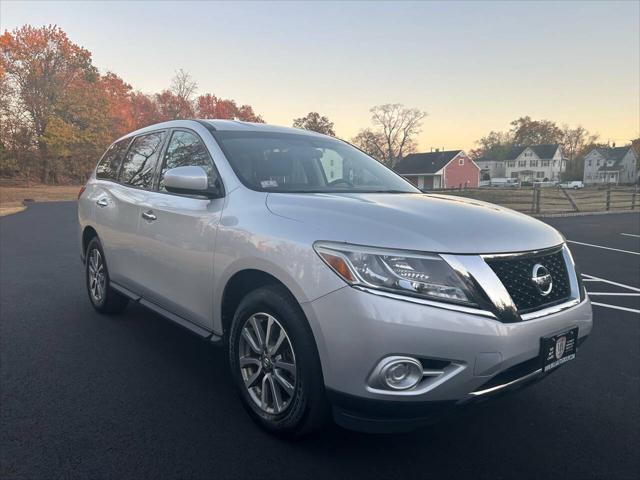 used 2013 Nissan Pathfinder car