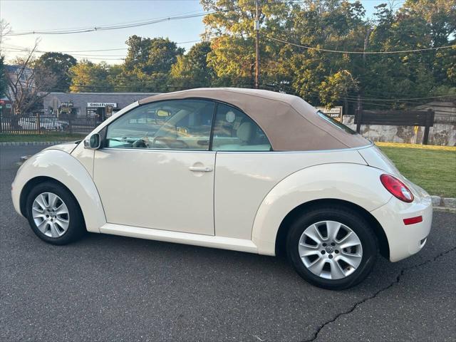 used 2009 Volkswagen New Beetle car, priced at $9,995