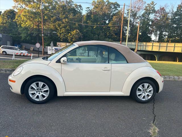 used 2009 Volkswagen New Beetle car, priced at $9,995