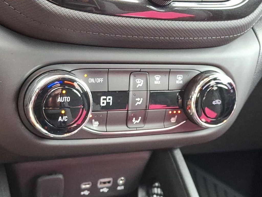 used 2022 Chevrolet TrailBlazer car, priced at $21,797