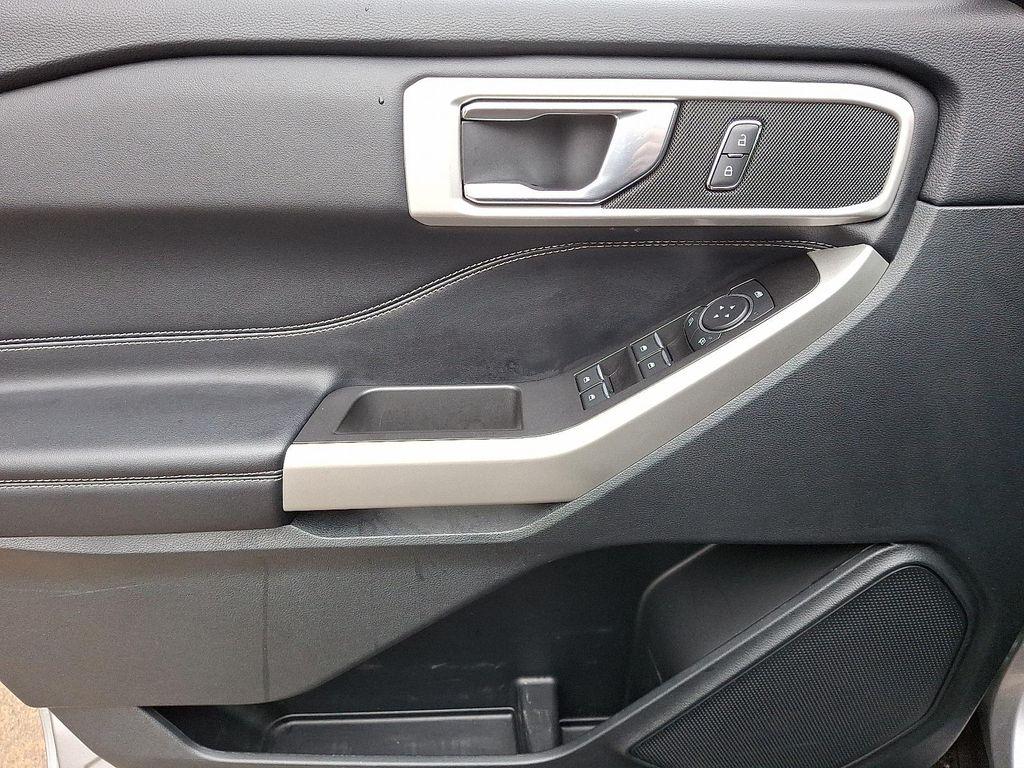 used 2022 Ford Explorer car, priced at $29,997