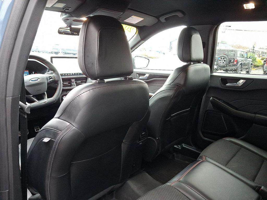 used 2023 Ford Escape car, priced at $24,997