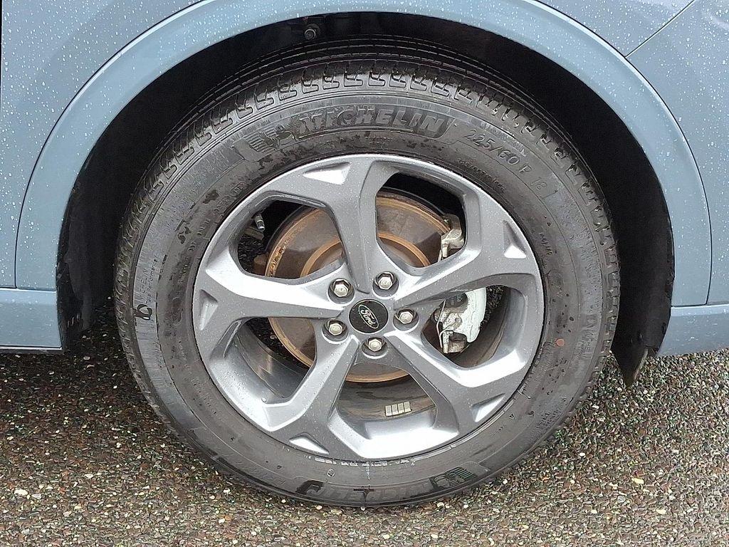 used 2023 Ford Escape car, priced at $24,997