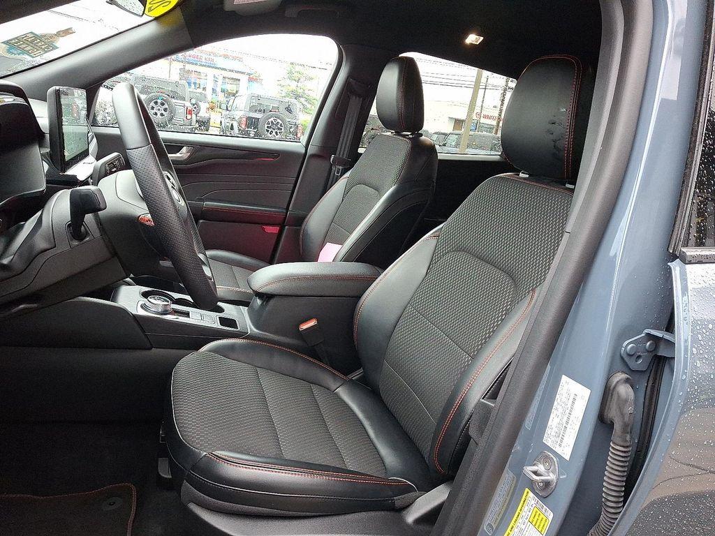 used 2023 Ford Escape car, priced at $24,997