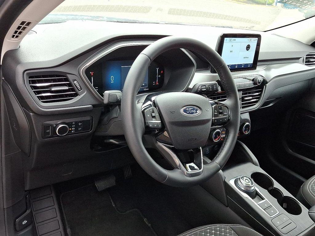 used 2023 Ford Escape car, priced at $25,797