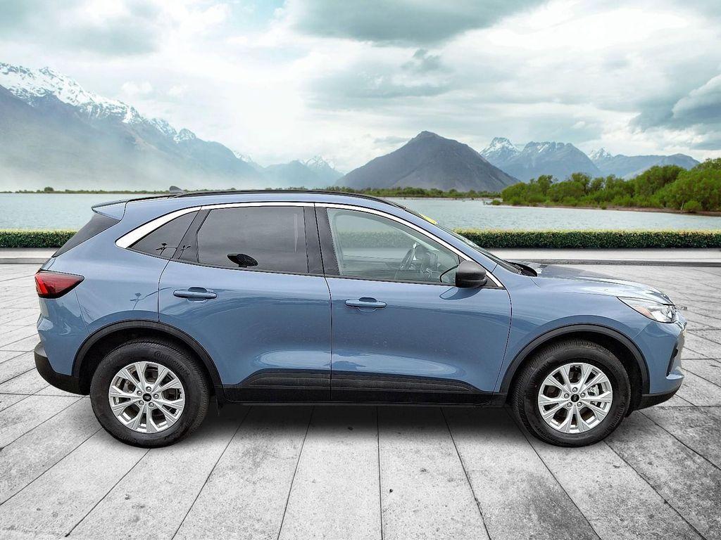 used 2023 Ford Escape car, priced at $25,797