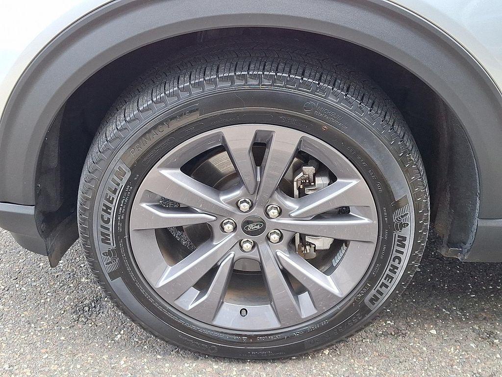 used 2022 Ford Explorer car, priced at $30,997