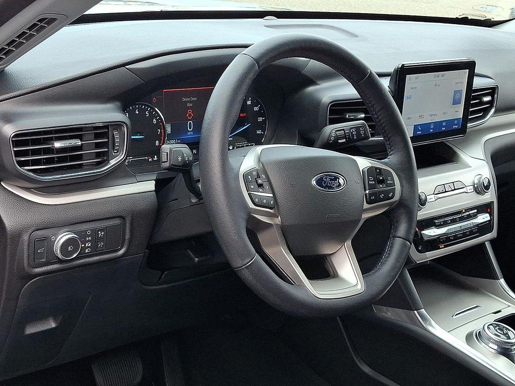used 2022 Ford Explorer car, priced at $30,997