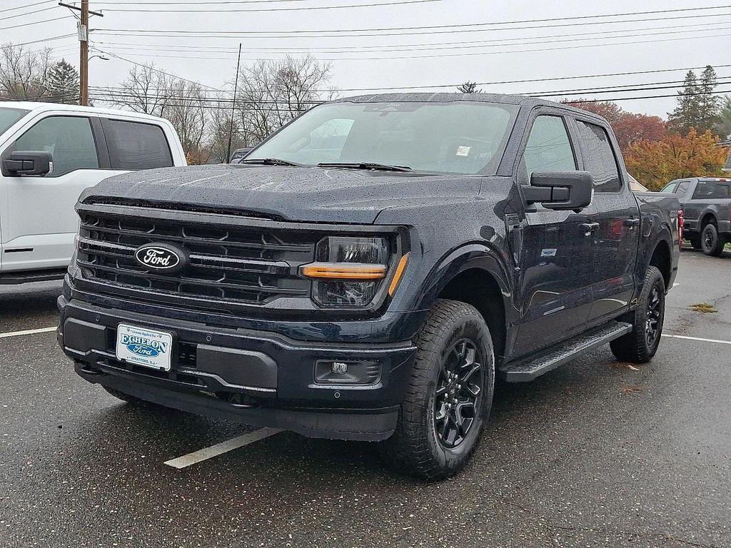new 2025 Ford F-150 car, priced at $61,077