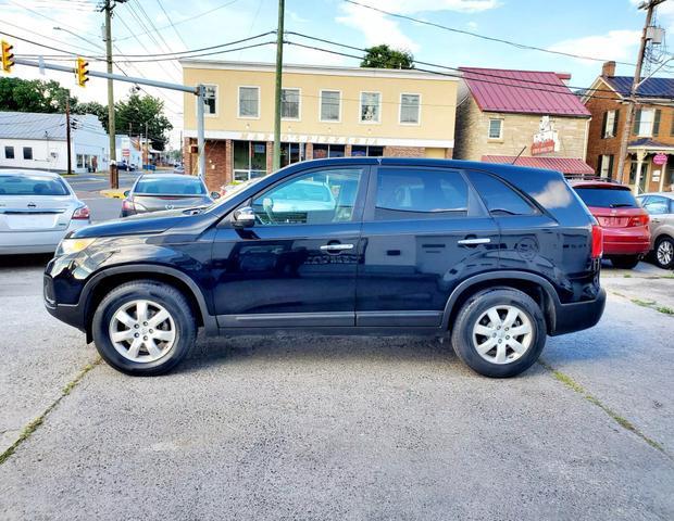 used 2013 Kia Sorento car, priced at $9,450