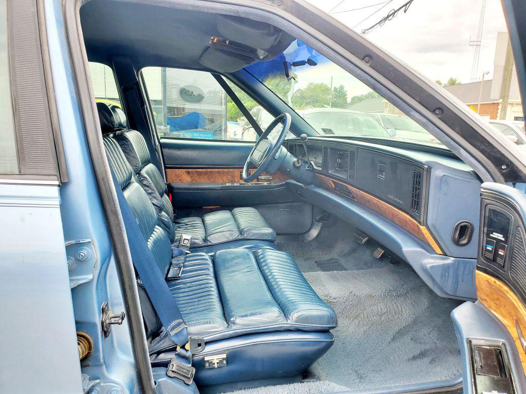 used 1991 Buick Park Avenue car, priced at $3,999
