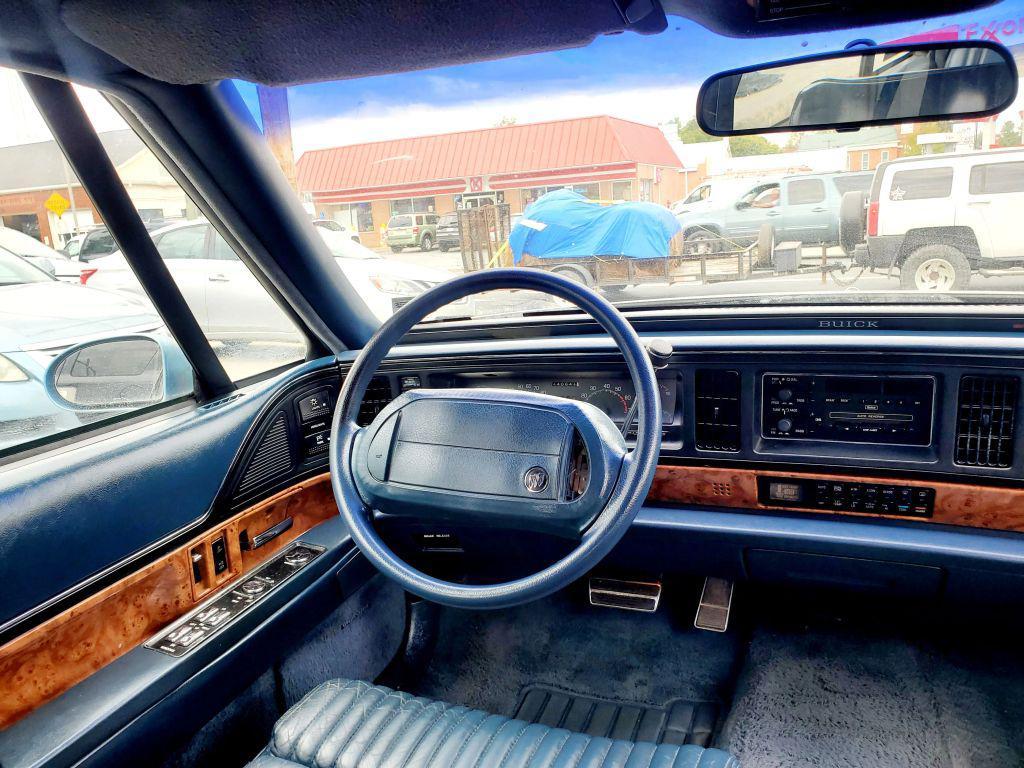 used 1991 Buick Park Avenue car, priced at $3,999