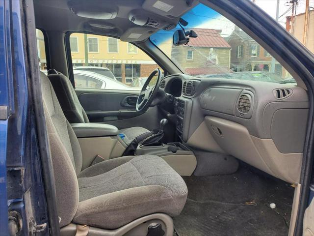 used 2002 Chevrolet TrailBlazer car, priced at $1,500