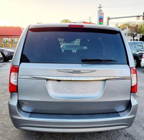 used 2015 Chrysler Town & Country car, priced at $9,450