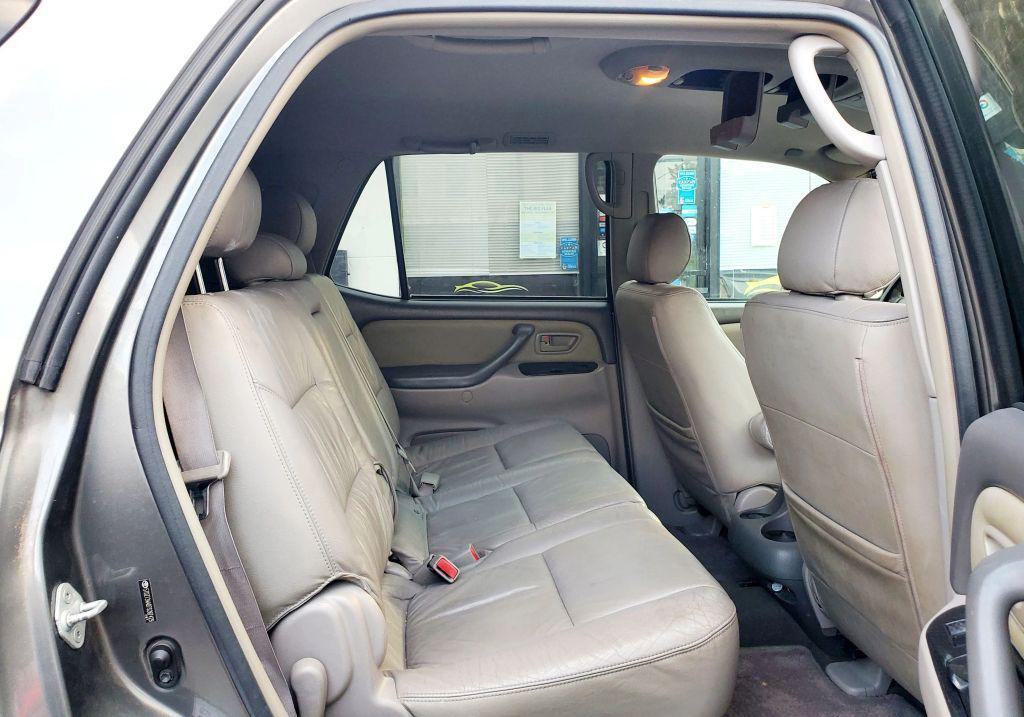 used 2007 Toyota Sequoia car, priced at $7,990