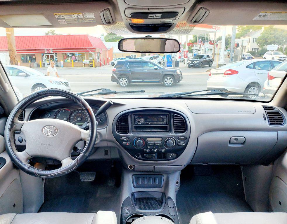 used 2007 Toyota Sequoia car, priced at $7,990