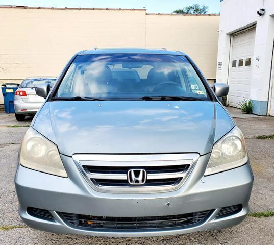 used 2005 Honda Odyssey car, priced at $6,200