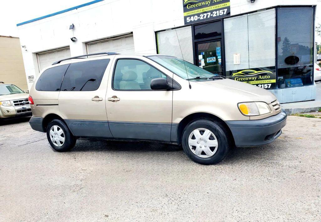 used 2001 Toyota Sienna car, priced at $3,990