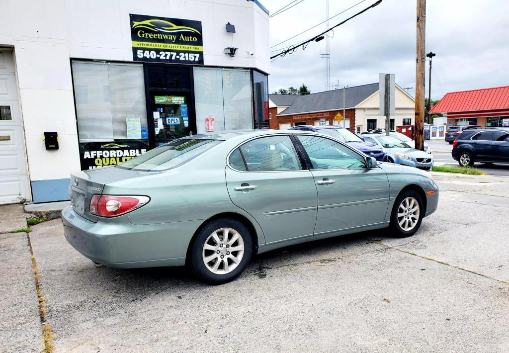 used 2002 Lexus ES 300 car, priced at $5,750