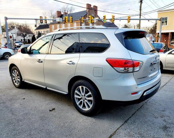 used 2015 Nissan Pathfinder car, priced at $8,990