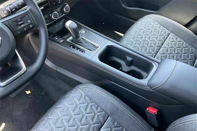 new 2025 Nissan Kicks car, priced at $26,160