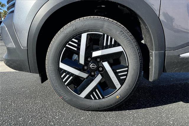 new 2025 Nissan Kicks car, priced at $25,595