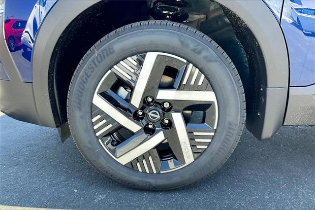new 2025 Nissan Kicks car, priced at $26,395