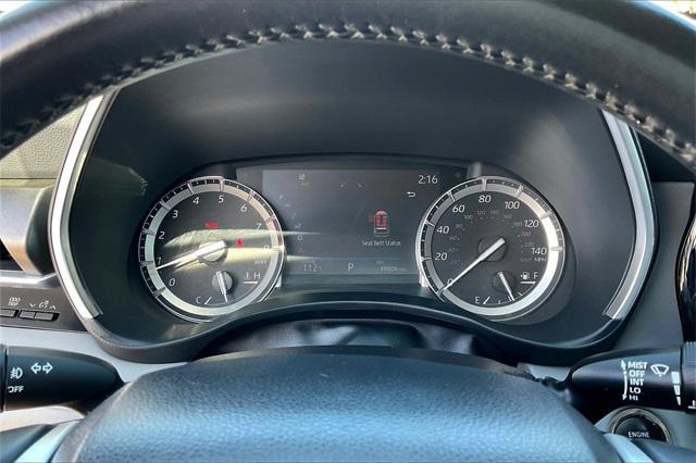 used 2022 Toyota Highlander car, priced at $33,593