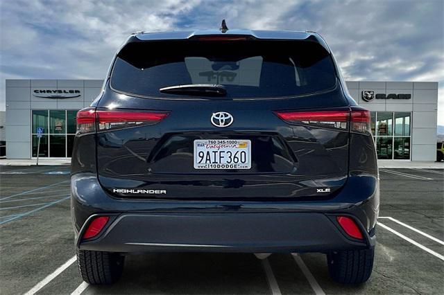 used 2022 Toyota Highlander car, priced at $33,593