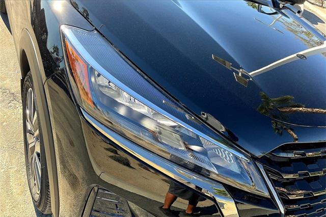 new 2024 Nissan Kicks car, priced at $25,170