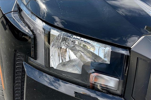 new 2025 Nissan Frontier car, priced at $34,040