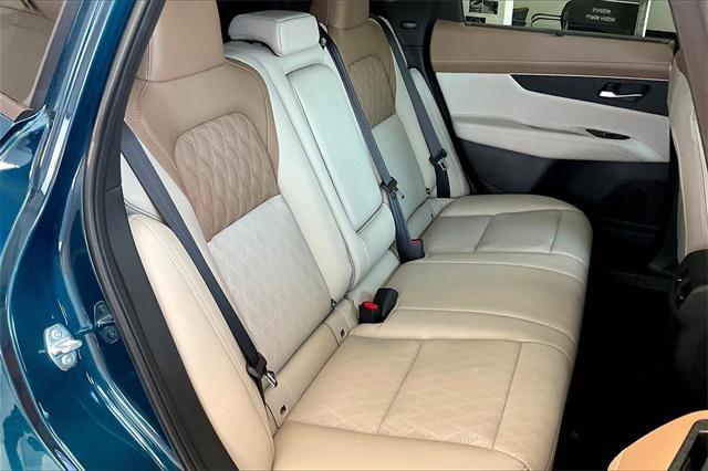 new 2025 Nissan Murano car, priced at $53,300