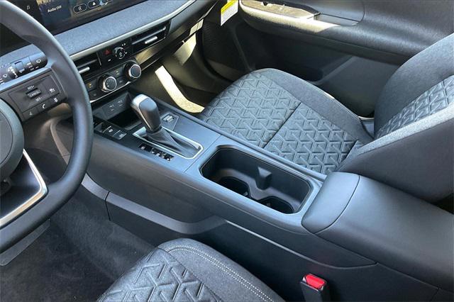 new 2025 Nissan Kicks car, priced at $25,595