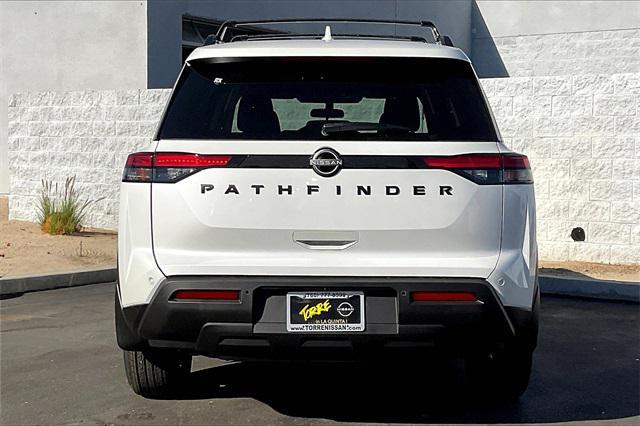 new 2025 Nissan Pathfinder car, priced at $43,675