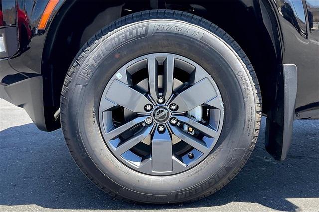 new 2025 Nissan Frontier car, priced at $39,925
