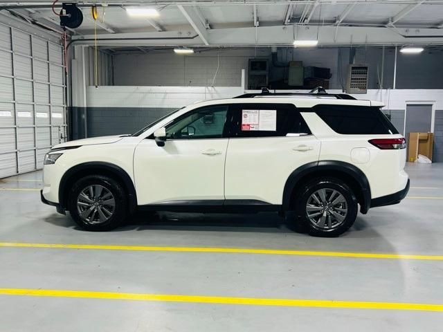 used 2022 Nissan Pathfinder car, priced at $28,000