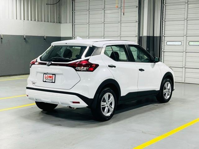 new 2025 Nissan Kicks Play car, priced at $23,850