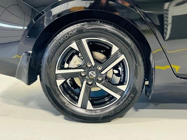new 2025 Nissan Sentra car, priced at $24,915