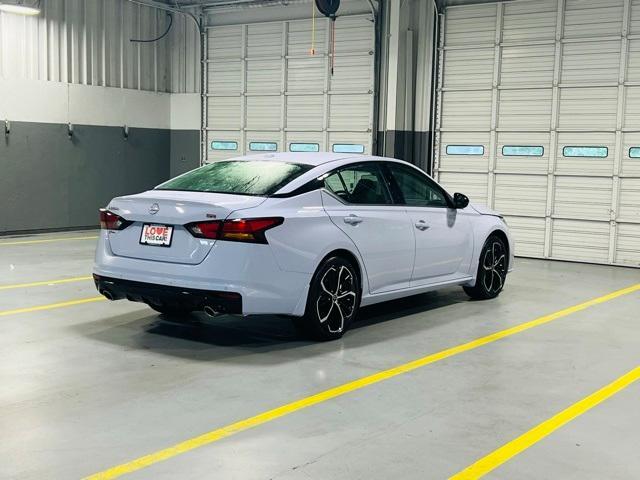 new 2025 Nissan Altima car, priced at $34,160