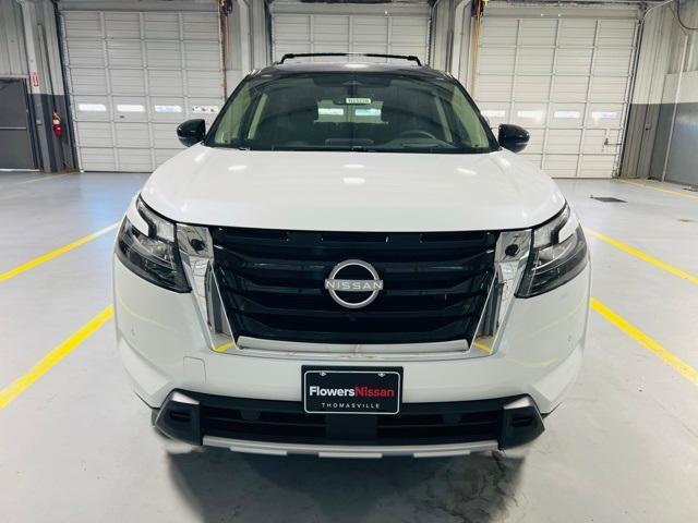 new 2025 Nissan Pathfinder car, priced at $53,410