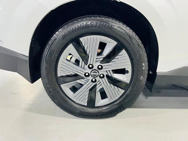 new 2025 Nissan Murano car, priced at $50,260
