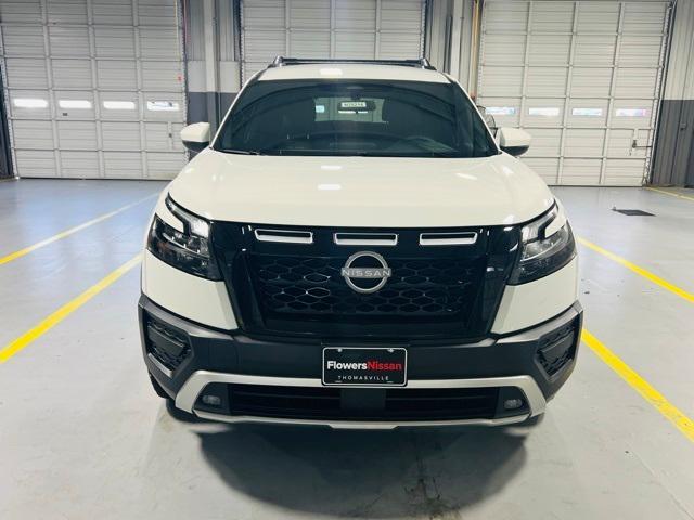 new 2025 Nissan Pathfinder car, priced at $46,610
