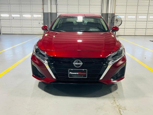 new 2025 Nissan Altima car, priced at $31,110