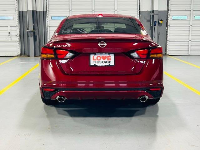 new 2025 Nissan Altima car, priced at $31,110