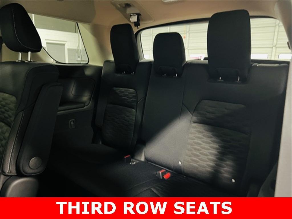 new 2025 Nissan Pathfinder car, priced at $44,005