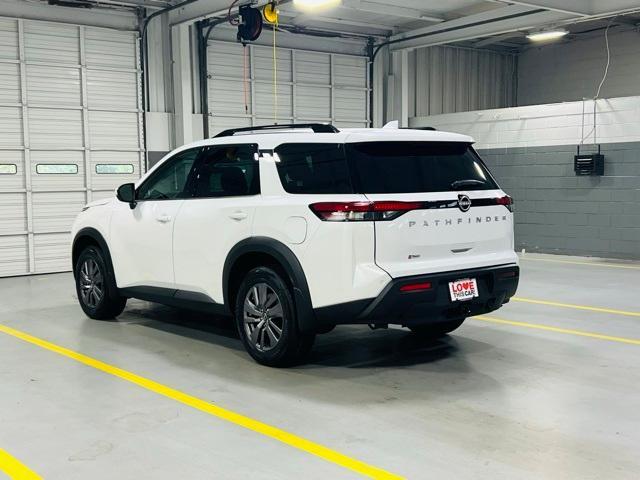 new 2025 Nissan Pathfinder car, priced at $44,005