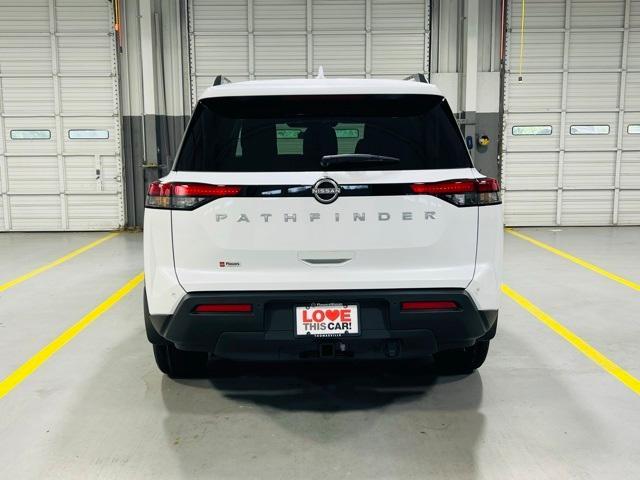 new 2025 Nissan Pathfinder car, priced at $44,005