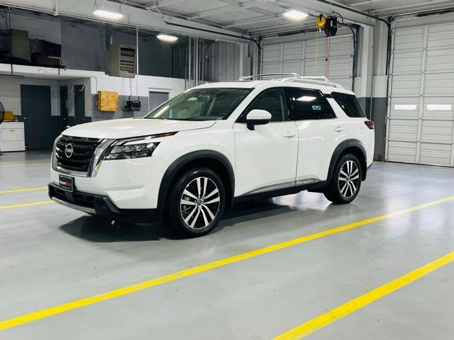 new 2025 Nissan Pathfinder car, priced at $53,080